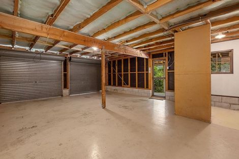 Photo of property in 21 Squirrel Lane, Browns Bay, Auckland, 0630