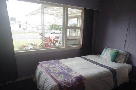 Photo of property in 3 Carlyle Street, Tuatapere, 9620