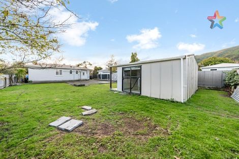 Photo of property in 5 Bythell Street, Wainuiomata, Lower Hutt, 5014