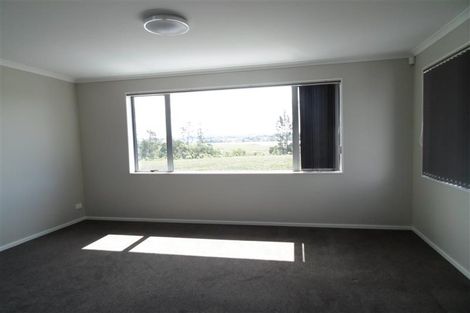 Photo of property in 14 Waiarohia Place, Hobsonville, Auckland, 0616