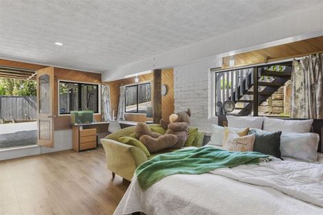 Photo of property in 50 Robbies Road, Shelly Park, Auckland, 2014