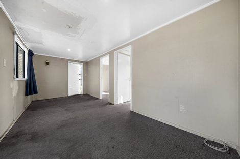 Photo of property in 25 Sharland Avenue, Manurewa, Auckland, 2102