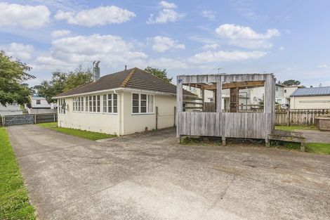 Photo of property in 52 Mungavin Avenue, Ranui, Porirua, 5024