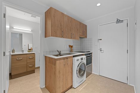 Photo of property in 4c/30 Westward Ho, Glen Eden, Auckland, 0602