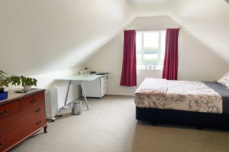 Photo of property in 2/37 Avonhead Road, Avonhead, Christchurch, 8042