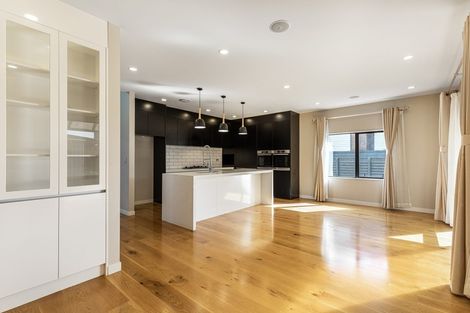 Photo of property in 4b Bennett Road, Pakuranga, Auckland, 2010