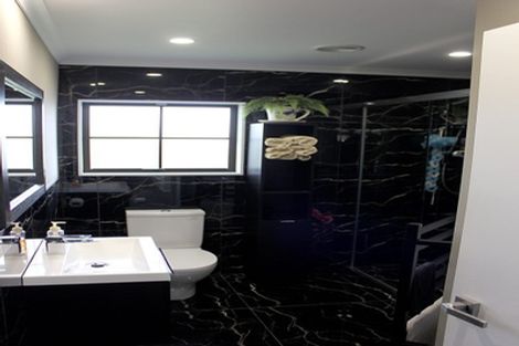 Photo of property in 544 Manutahi Road, Lepperton, New Plymouth, 4373