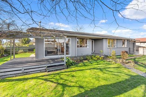 Photo of property in 1 Tracy Place, Redwood, Christchurch, 8051