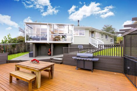 Photo of property in 44 Rimutaka Place, Titirangi, Auckland, 0604