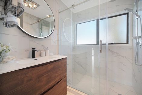 Photo of property in 6 Nearco Street, Randwick Park, Auckland, 2105