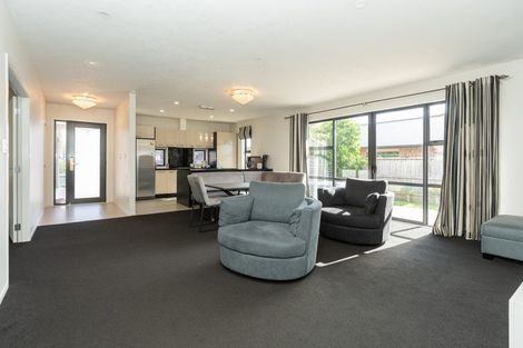 Photo of property in 5 Vantage Place, Flagstaff, Hamilton, 3210