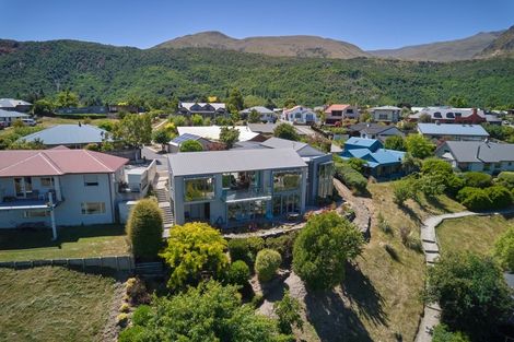Photo of property in 37 Cotter Avenue, Arrowtown, 9302