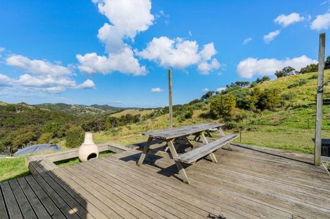 Photo of property in 957 Bull Road, Paparoa, 0193