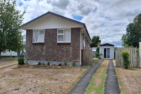 Photo of property in 2 Graham Place, Huntly, 3700