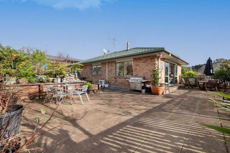 Photo of property in 5 Oteki Park Drive, Welcome Bay, Tauranga, 3112