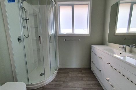 Photo of property in 1/44 Pinehurst Crescent, Russley, Christchurch, 8042