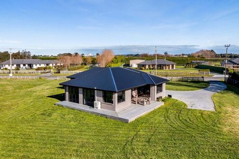 Photo of property in 261 Ohangai Road, Hawera, 4673