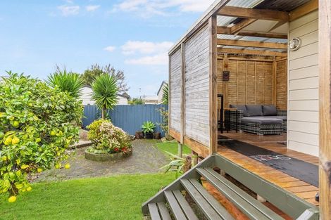 Photo of property in 2/88 Ohauiti Road, Hairini, Tauranga, 3112