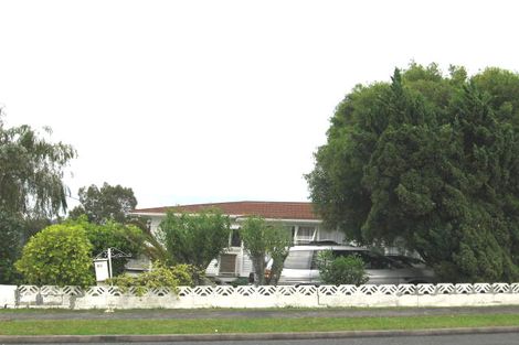 Photo of property in 84 Glengarry Road, Glen Eden, Auckland, 0602