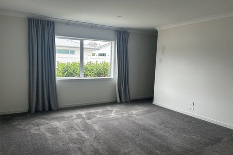 Photo of property in 10 Puroto Place, One Tree Point, 0118