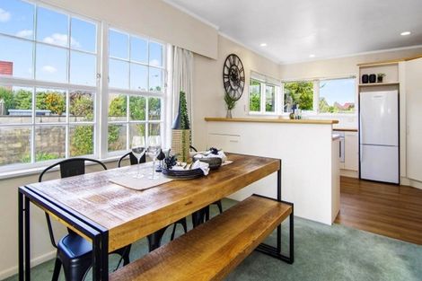 Photo of property in 16 Bernard Street, Chedworth, Hamilton, 3210