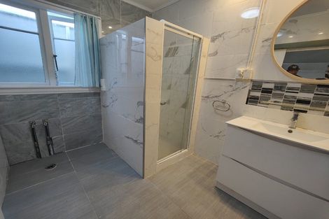 Photo of property in 50 Earlsworth Road, Mangere East, Auckland, 2024