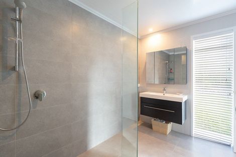 Photo of property in 2 Manuka Close, Mangawhai, 0505