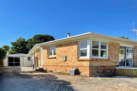 Photo of property in 8 Robert Grigg Place, Hamilton East, Hamilton, 3216