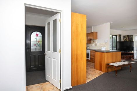 Photo of property in 45 Barraud Street, Dannevirke, 4930