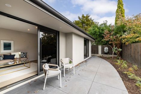 Photo of property in 9b Gillean Street, Havelock North, 4130