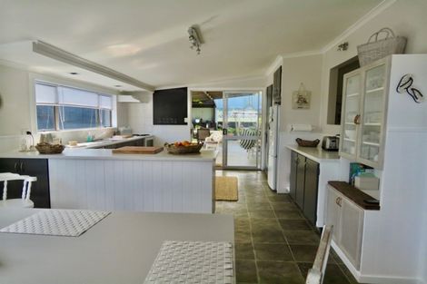 Photo of property in 5 Muapoko Street, Himatangi Beach, Foxton, 4891