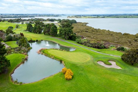 Photo of property in 3 Uatoto Road, Clarks Beach, 2122