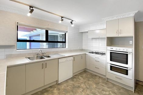 Photo of property in 156 Heretaunga Street, Palmerston North, 4414