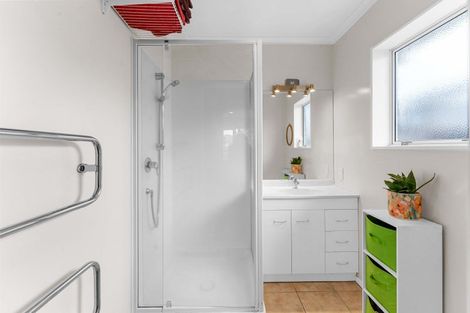 Photo of property in 311 Gravatt Road, Papamoa Beach, Papamoa, 3118