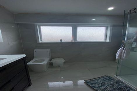 Photo of property in 430 Great South Road, Opaheke, Papakura, 2113