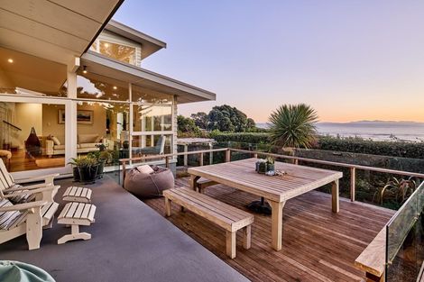 Photo of property in 18 Arawa Street, Raumati Beach, Paraparaumu, 5032