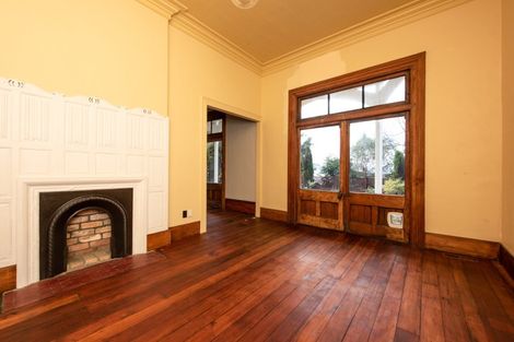 Photo of property in 30 Hobson Street, Thorndon, Wellington, 6011