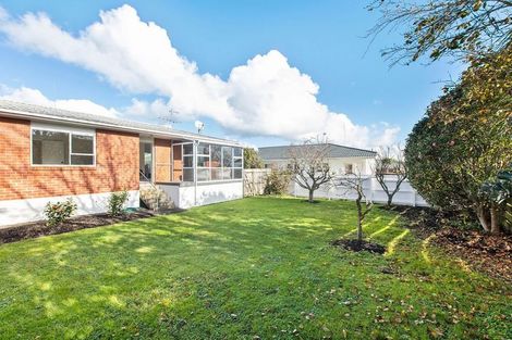 Photo of property in 2/9 Esmonde Road, Takapuna, Auckland, 0622