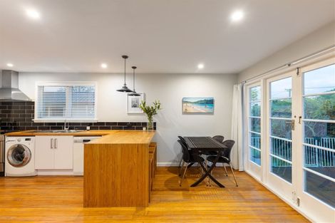 Photo of property in 1/2 Moreland Avenue, Papanui, Christchurch, 8053