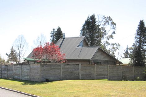 Photo of property in 52 Taupahi Road, Turangi, 3334