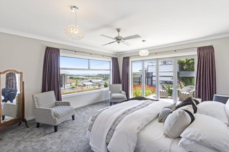 Photo of property in 27 Aldon Lane, The Gardens, Auckland, 2105