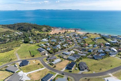 Photo of property in 41 Dudley Crescent, Cable Bay, 0420