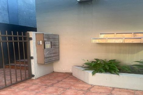 Photo of property in Mendosa Terraces Apartments, 25/9 Ebor Street, Te Aro, Wellington, 6011