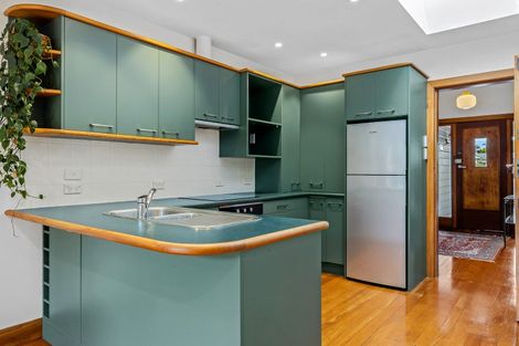 Photo of property in 84 Saint Martins Road, Saint Martins, Christchurch, 8022