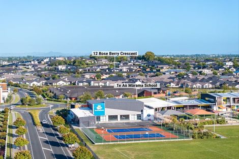 Photo of property in 12 Rose Berry Crescent, Flagstaff, Hamilton, 3210