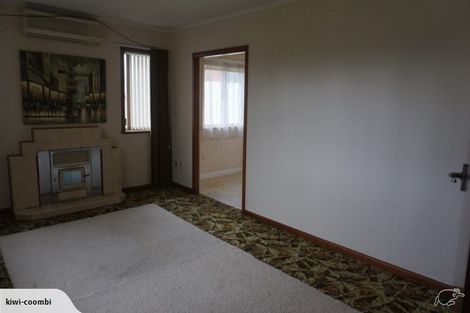 Photo of property in 14 Rogan Street, Mount Roskill, Auckland, 1041