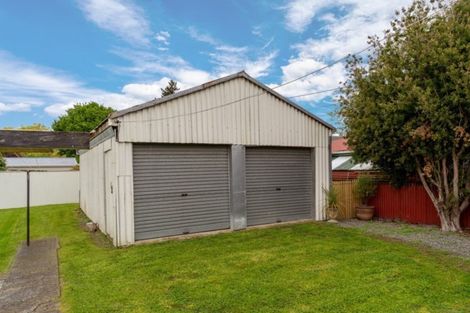 Photo of property in 1 Kempton Street, Greytown, 5712