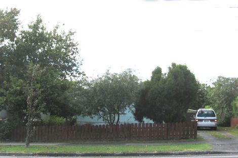 Photo of property in 126 View Road, Sunnyvale, Auckland, 0612