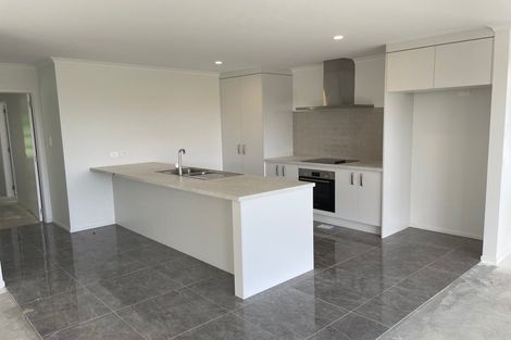 Photo of property in 63 Heartwood Avenue, Omokoroa, 3114