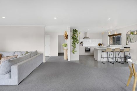 Photo of property in 4 James Drive, Bell Block, New Plymouth, 4312